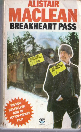 Alistair MacLean / Breakheart pass (Vintage Paperback)