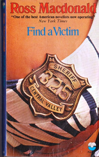 Ross MacDonald / Find a Victim (Vintage Paperback)