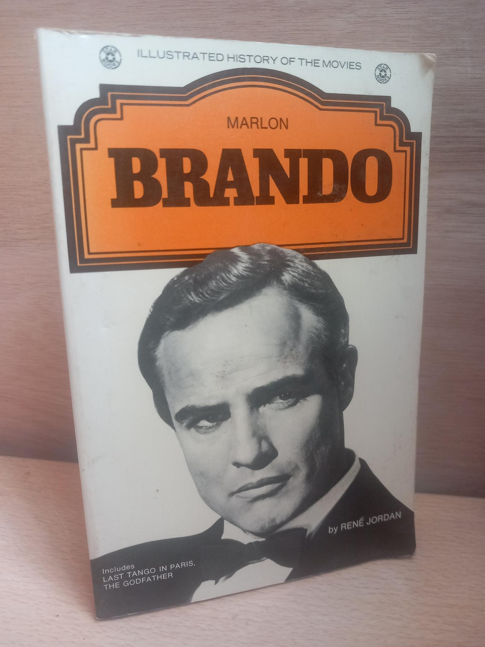 René Jordan - Marlon Brando ( Illustrated History of the Movies Series - PB  1974