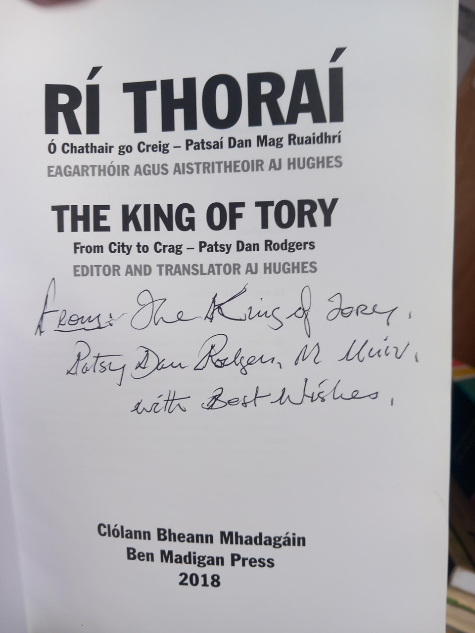 Patsy Dan Rodgers - Rí Thoraí | The King of Tory : HB Dual Language Edition ( English| Gaeilge) -  SIGNED 2018
