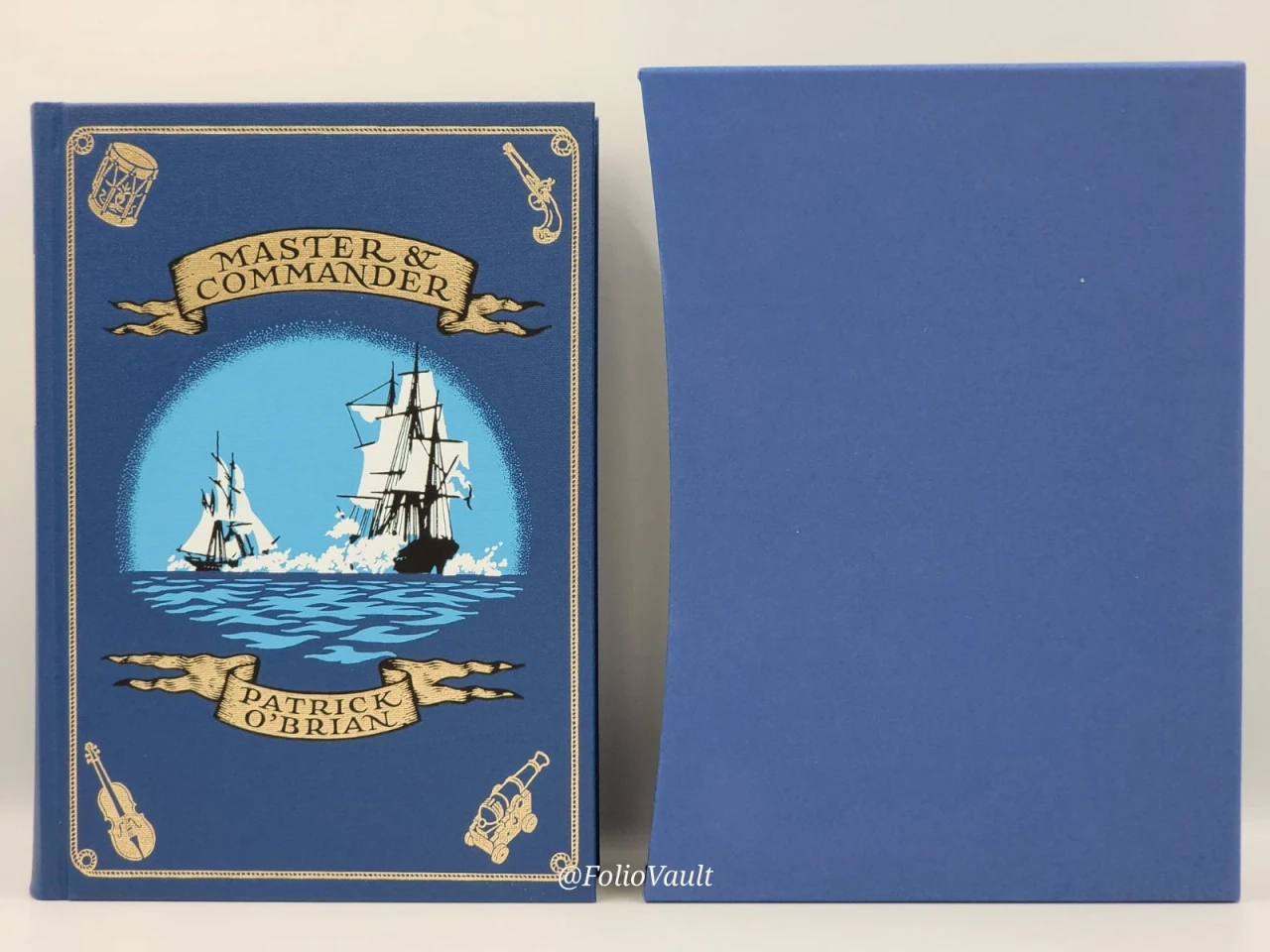 Patrick O'Brian  - Master and Commander (Sealed HB Folio Society) 2010