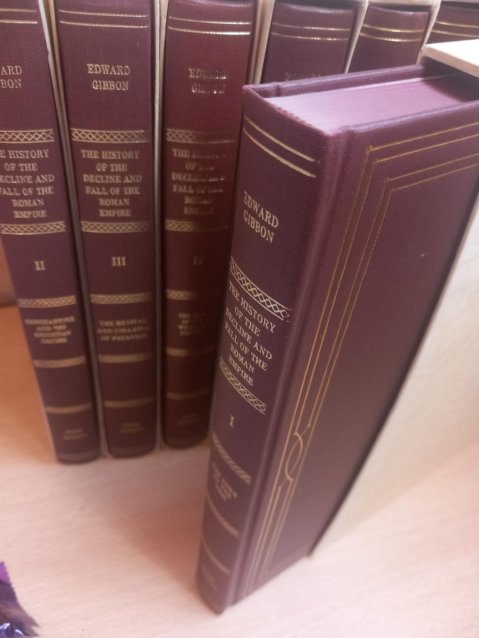 Edward Gibbon - The History of the Decline and Fall of the Roman Empire - 8 Volume HB Edition - Folio Society Slipcased  1983-90