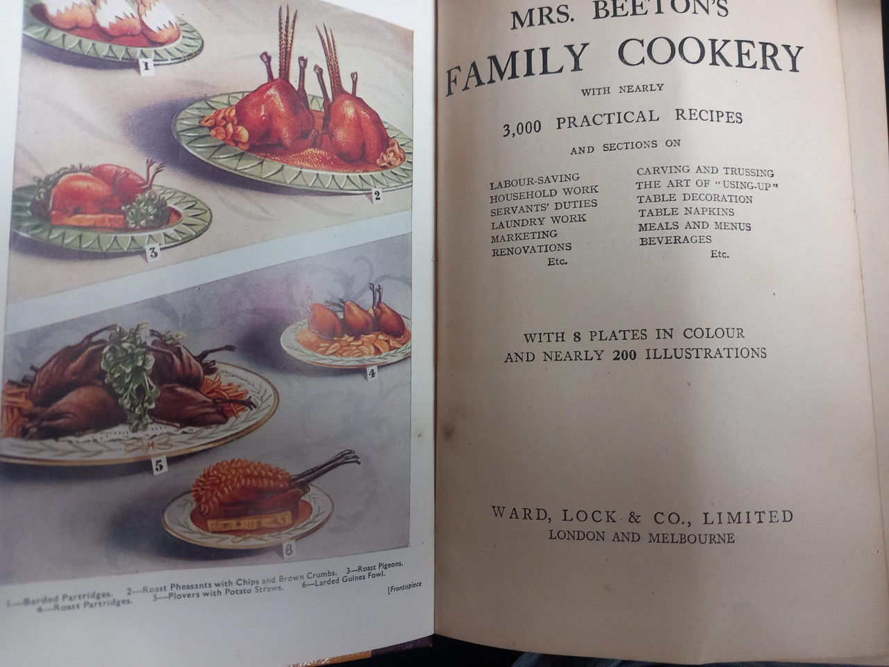 Mrs Beeton - Mrs Beeton's Family Cookery - HB 1952