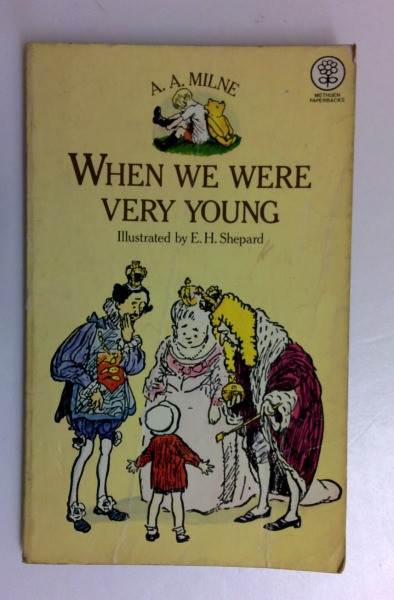 A.A. Milne / When We Were Very Young (Vintage Paperback) (1)