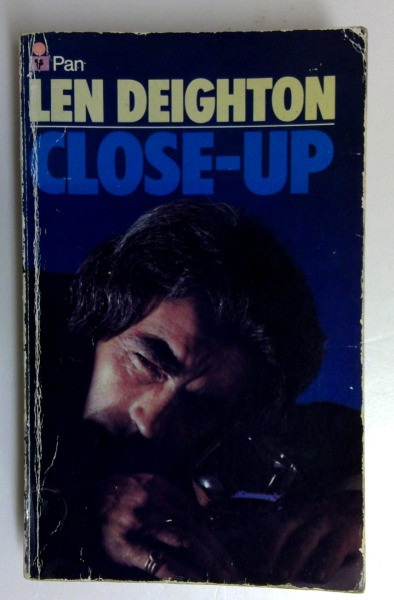 Len Deighton / Close-Up (Vintage Paperback)
