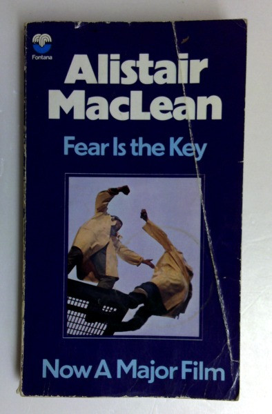 Alistair Maclean / Fear is the Key (Vintage Paperback) (1)