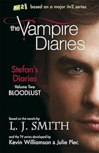 L.J. Smith / The Vampire Diaries: Bloodlust (Large Paperback)