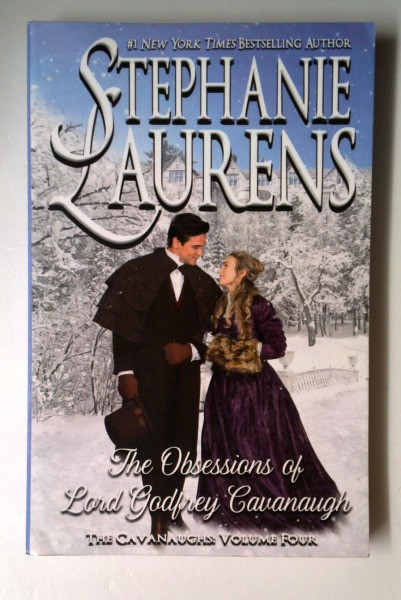 Stephanie Laurens / The Obsessions of Lord Godfrey Cavanaugh (Large Paperback)