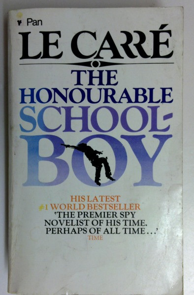 John le Carré / The Honourable Schoolboy (Vintage Paperback) (1)