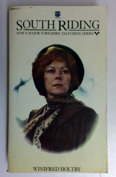 Winifred Holtby / South Riding (Vintage Paperback) (3)