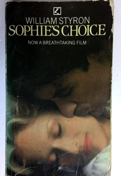 William Styron / Sophie's Choice (Older Edition Small Paperback) (1)
