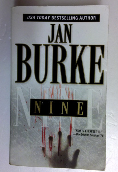 Jan Burke / Nine (Older Edition Small Paperback)