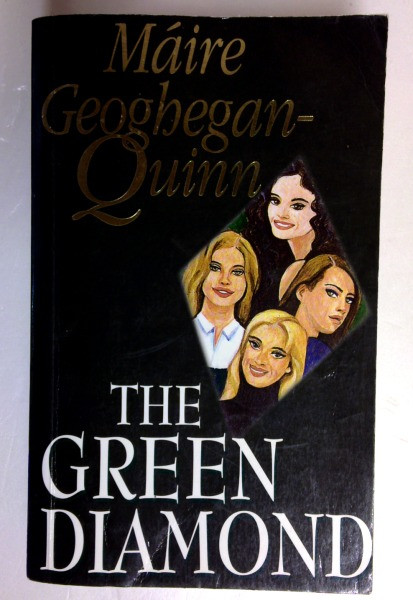 Maire Geoghegan-Quinn / The Green Diamond (Older Edition Small Paperback)