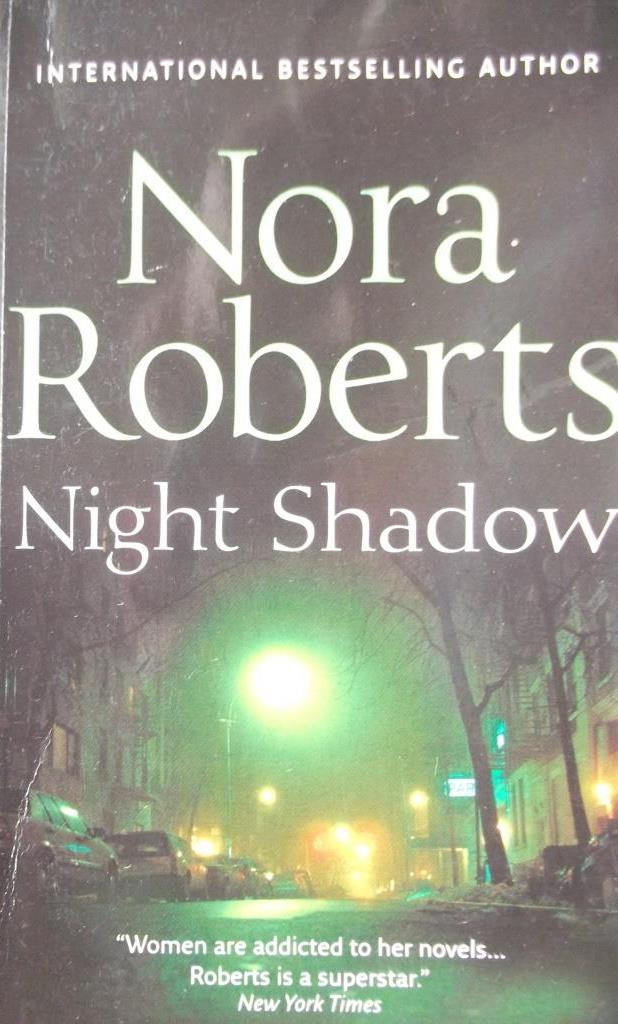 Nora Roberts / Night Shadow