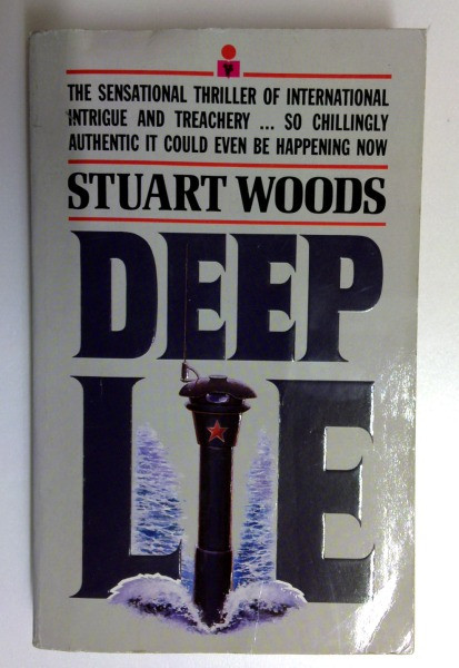 Stuart Woods / Deep Lie (Older Edition Small Paperback)