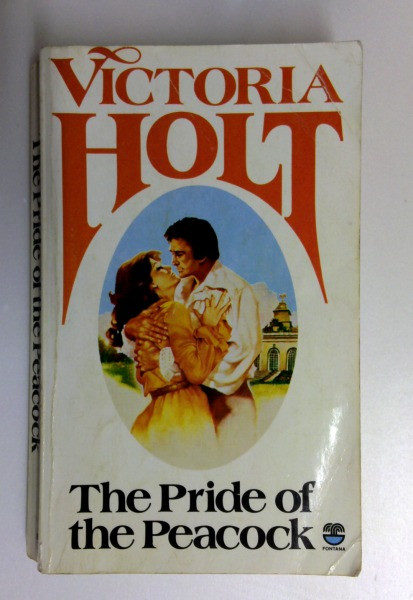 Victoria Holt / The Pride of the Peacock (Older Edition Small Paperback)
