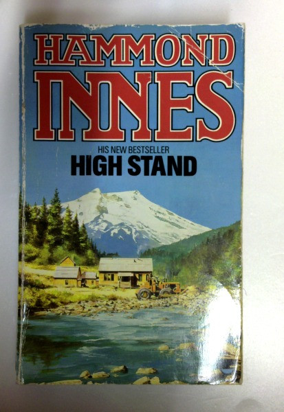 Hammond Innes / High Stand (Older Edition Small Paperback)