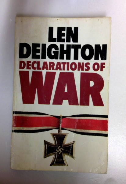 Len Deighton / Declarations of War (Older Edition Small Paperback)