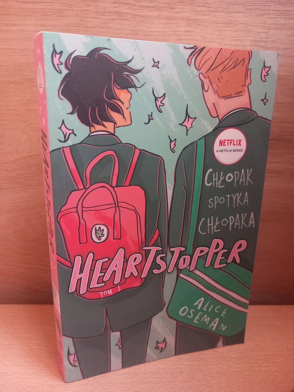 Alice Oseman - Heartstopper ( TOM 1 - POWIEŚĆ GRAFICZNA )-Oprawa Miękka - POLAND EDITION