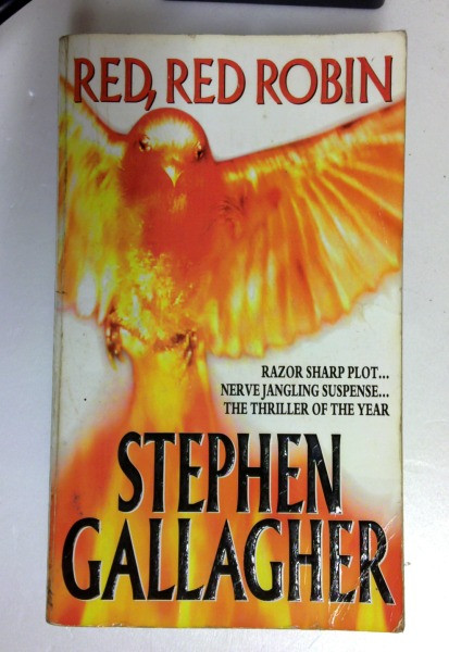 Steve Gallagher / Red Red Robin (Older Edition Small Paperback)