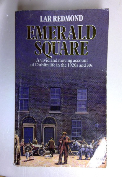 Lar Redmond / Emerald Square (Older Edition Small Paperback)