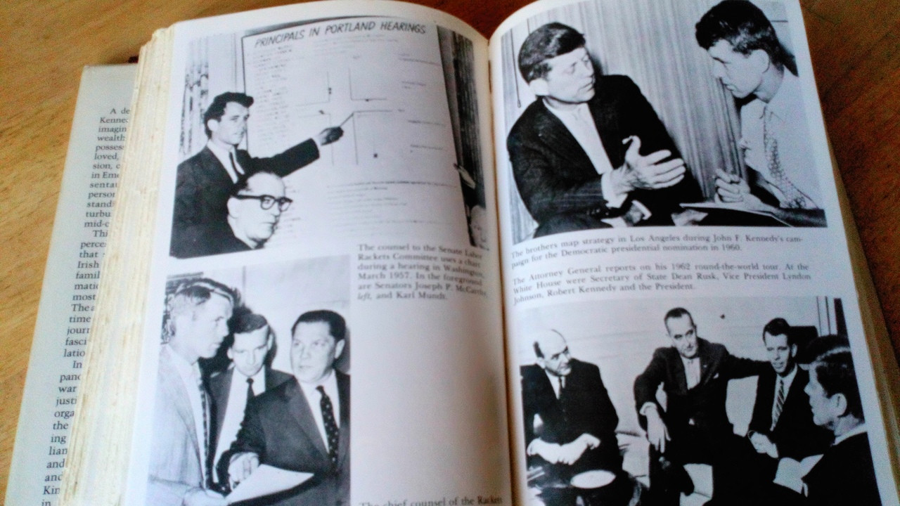 Arthur M Schlesinger - Robert Kennedy : His Life and Times , Vol 1 ( to 1962) - HB US Edition , 1978