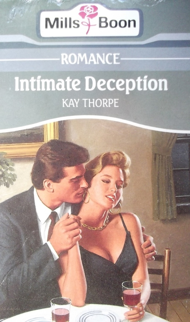 Mills & Boon / Intimate Deception