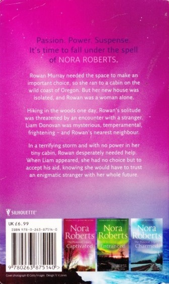 Nora Roberts / Enchanted