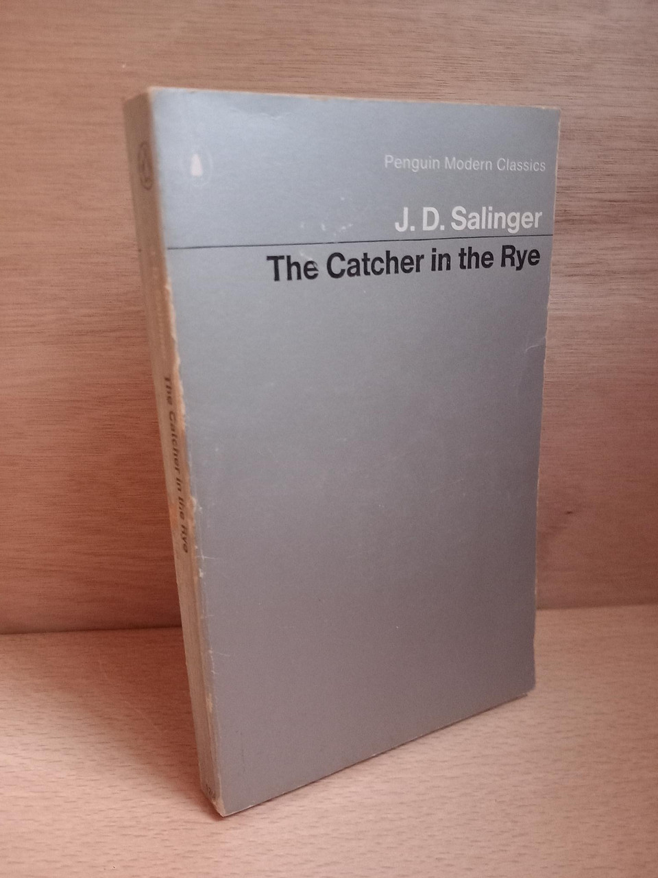J.D Salinger - The Catcher in the Rye - Vintage Penguin PB Edition 1967 ( originally 1951)
