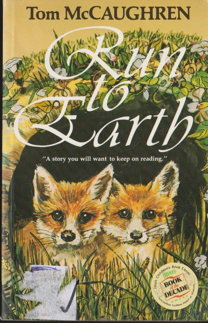 Tom McCaughren / Run to Earth (Large Paperback) ( Fox Series - Book 2 )
