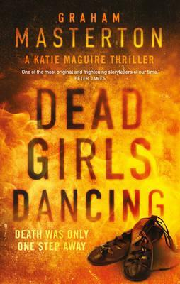 Graham Masterton / Dead Girls Dancing (Large Paperback)