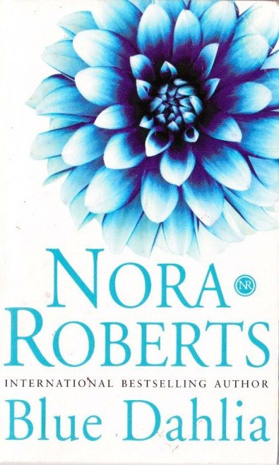 Nora Roberts / Blue Dahlia