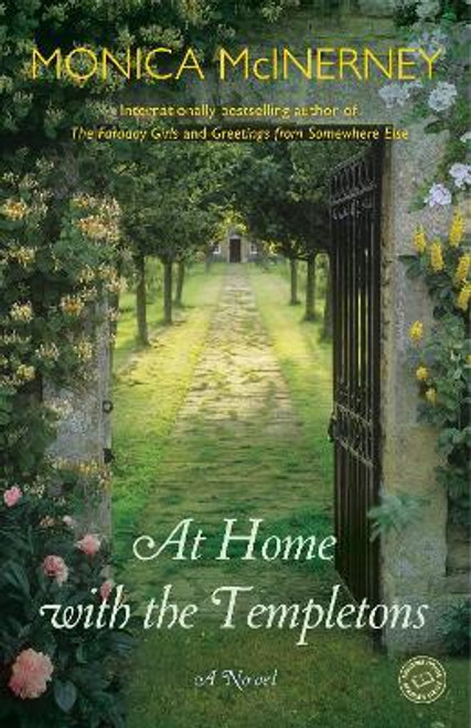 Monica McInerney / At Home with the Templetons : A Novel (Large Paperback)
