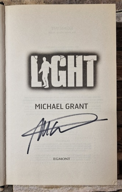 Michael Grant / Light (Signed by the Author) (Hardback) ( Gone Series - Book 6 )