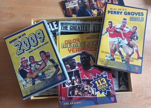 Arsenal FC - The Arsenal Official Membership Pack - 2 Book & DVD