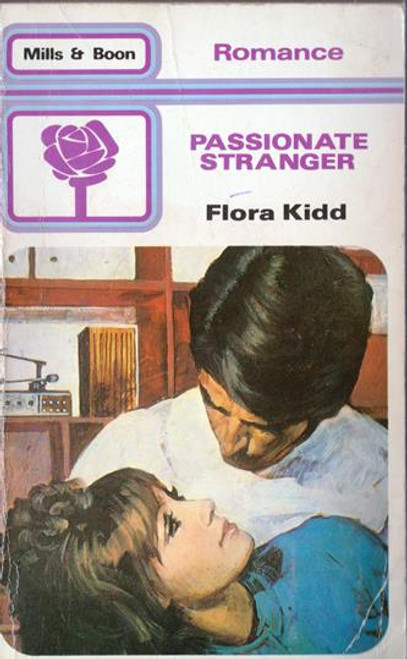 Mills & Boon / Passionate Stranger (Vintage)