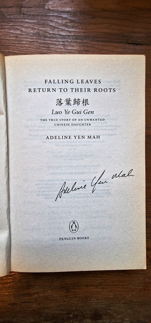 Adeline Yen Mah / Falling Leaves (Signed by the Author)