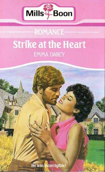 Mills & Boon / Strike at the Heart