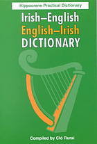 Irish-English / English-Irish Dictionary (Hardback)