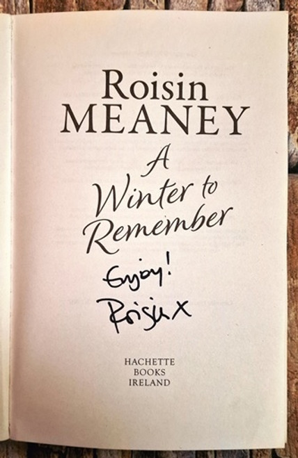 Roisin Meaney / A Winter to Remember (Signed by the Author) (Large Paperback)