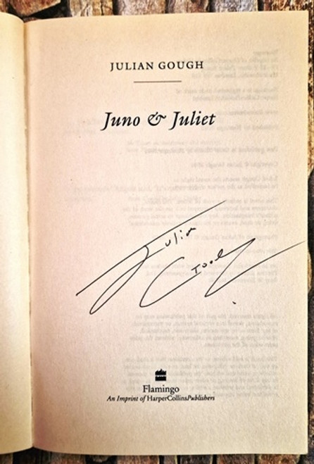 Julian Gough / Juno & Juliet (Signed by the Author) (Paperback)