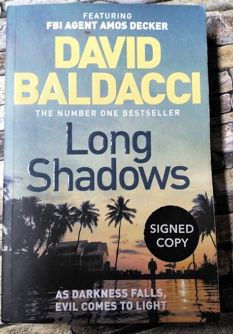David Baldacci / Long Shadows (Signed by the Author) (Large Paperback)