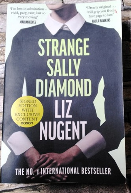 Liz Nugent / Strange Sally Diamond (Signed by the Author). (Large Paperback)