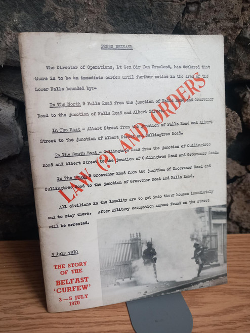 Seán Óg Ó Fearghail - Law (?) and Orders - The Story of the Belfast Curfew : 3-5 July 1970 - PB ( Northern Ireland)