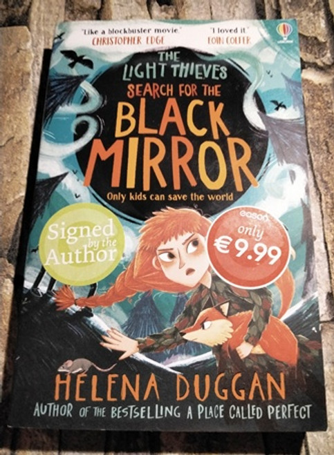 Helena Duggan / The Light Thieves Search for the Black Mirror (Signed by the Author) (Paperback)