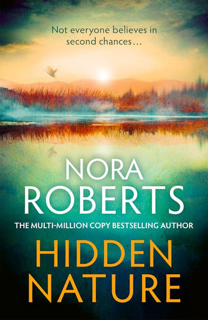 Nora Roberts / Hidden Nature (Large Paperback)