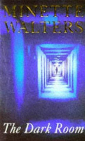 Minette Walters / The Dark Room (Hardback)