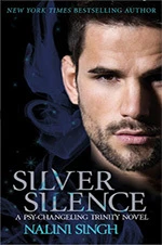 Nalini Singh / Silver Silence (Large Paperback)