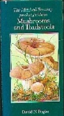 David N. Pegler / The Mitchell Beazley Pocket Guide to Mushrooms and Toadstools (Hardback)