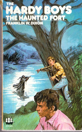 Franklin W. Dixon / The Hardy Boys: The haunted fort (Vintage Paperback)